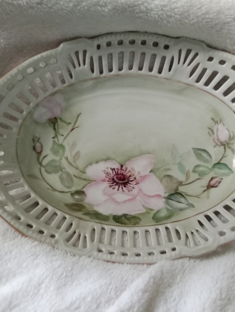 #7048 Bavaria Oval Dish